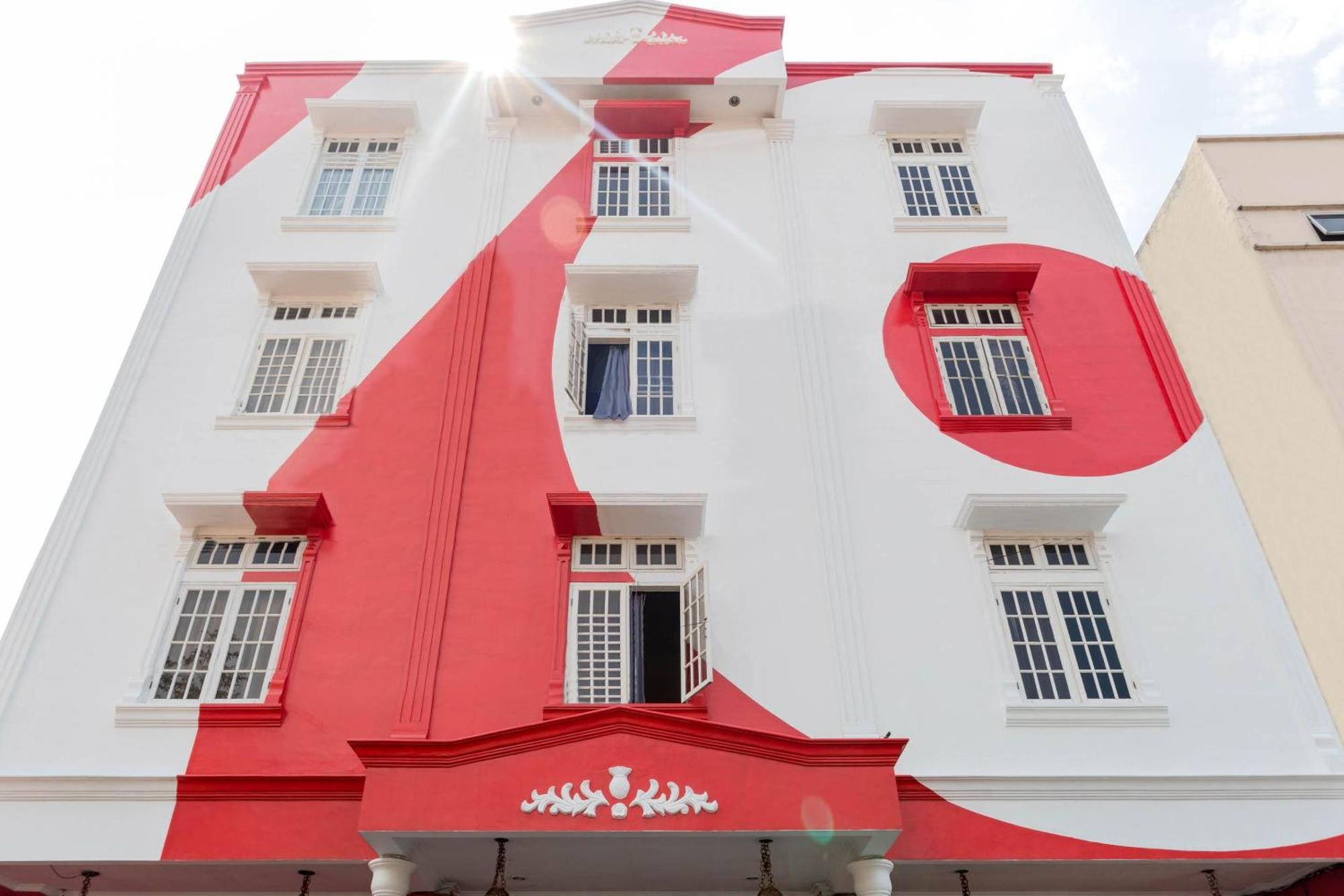 Oyo 1111 Pasar Baru Inn Джакарта Екстер'єр фото